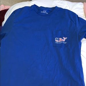 blue american vineyard vines tshirt
